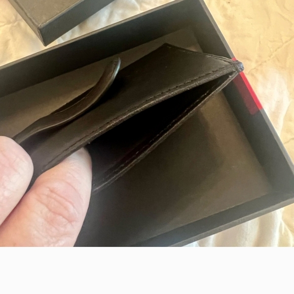 Nwt: Tumi Black Leather Card Holder/money Clip. In Box - Picture 3 of 4